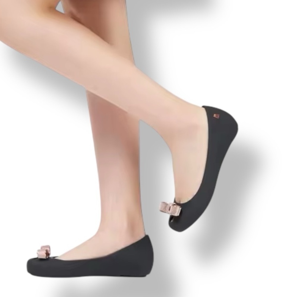 Melissa Ultragirl Bow Chrome Flats Size US 9 Eur 40 Black/Rose Gold